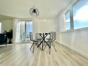 Bayard Plaza Penthouse Apartments