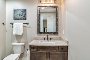 Absolutely Amazing Downtown Condo