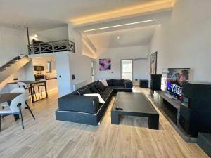 Sounio - Waterfront Luxury Spa Villa Pounta Zeza 170 sqm on Private Beach