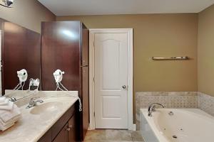 Phoenix West II #1407