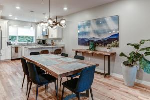 239 South Slope Beauty