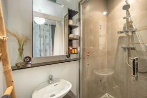 Appartements elegant-10min strasbourg-NBSimmo : photos des chambres