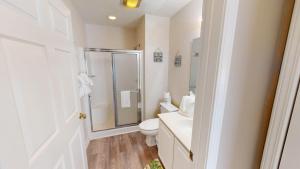 Blissful Villas 2BR Retreat in Serene Settings