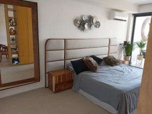 Paraíso frente al MAR 203