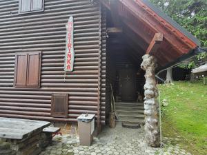 Apartmajska hiša Muštrinka