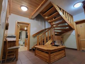 Apartmajska hiša Muštrinka