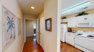 Golf Course Oasis Inviting 3BRVilla Pawleys Island