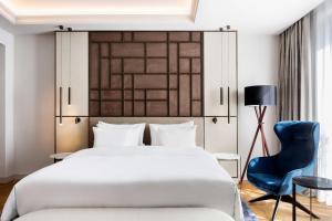Junior Suite room in Radisson Collection Hotel Magdalena Plaza Sevilla