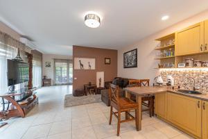 Calm and private apartment by Polo Apartments