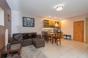 Calm and private apartment by Polo Apartments