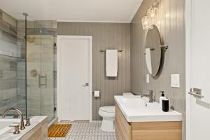 Modern Treetop Cabin by Lake Arrowhead Village