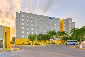 City Express by Marriott Monterrey Aeropuerto