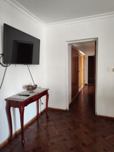 HERMOSO DEPARTAMENTO CENTRICO Con Cochera