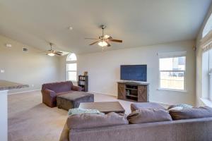 Family-Friendly Killeen Home with Covered Patio!