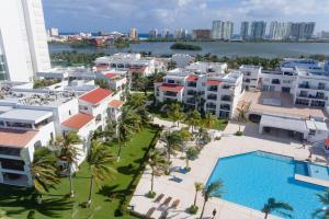 Fantastic family villa on the best beach of Cancun