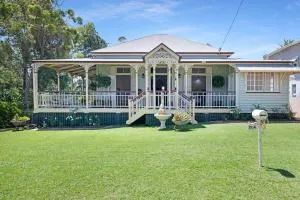 A Charming Queenslander - Sharon