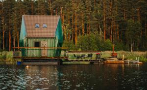 Floating guest house Musters