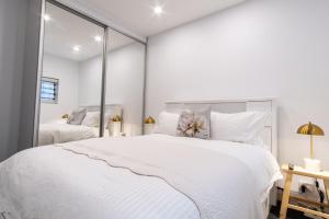 Eggies Nest - Luxurious City Apartment
