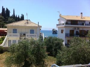 Sideris Lambros Rooms