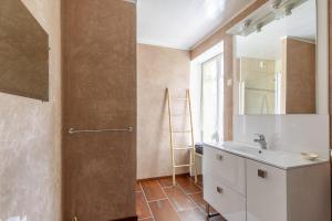 Maisons de vacances La Rochambelle - Charmante maison de pecheurs : photos des chambres