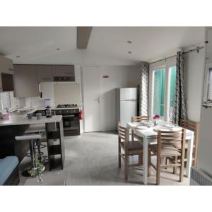 BUNGALOW LUXE MAZET ROYAL carabasse Vias plage ACCES proximité PISCINE