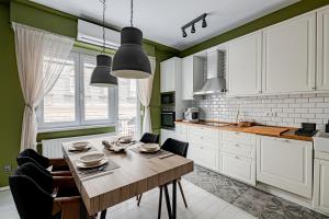 Synagogue Central Kira Apartment