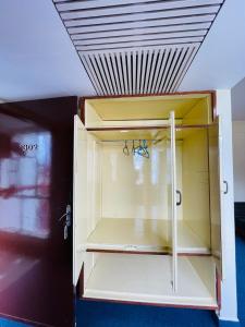 Gautam Hotel