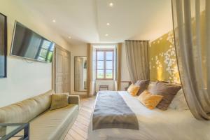 Hotels Chateau Chapeau Cornu : photos des chambres