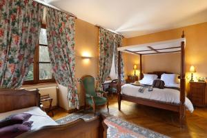 Hotels Chateau Chapeau Cornu : Chambre Triple Confort