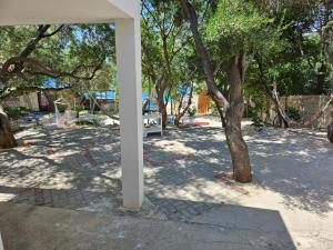 Hana Beach Apartment