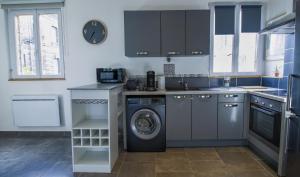 Le Tamaris, Garage privé hauteur limitée, Calme, Confort