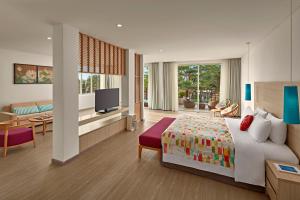 Suite Xtra Sol (2 Người Lớn + 2 Trẻ Em) (Xtra Sol Suite (2 Adults + 2 Children))