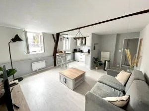 Appartement calme, plein-centre de Douai - Corbehem