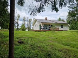 Rõmeda puhkemaja saunaga