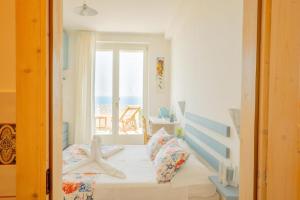 FinisTerrae Rooms and Suites