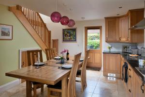 Finest Retreats - Hilltop Haven