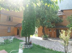 Residence: Quku i Valbones