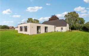 obrázek - Stunning Home In Odense N With Wifi And 5 Bedrooms