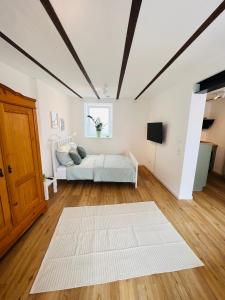 Vyne Apartments - Studio - Privater Hof - Parkplatz - nahe Weinstraße