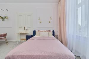 Elegant Apartments Święty Marcin by Noclegi Renters