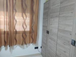 Bajo puerta de Alcazaba