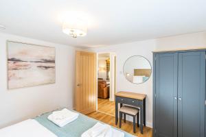 Gorse Lodge 9 with Hot Tub