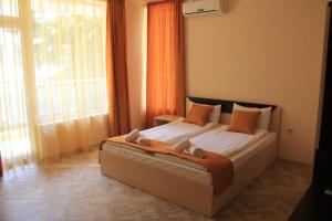 Studio with Balcony and Garden View room in Olympia Beach Complex