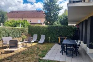 Appartements Superbe appartement avec parking et jardin : Appartement 1 Chambre