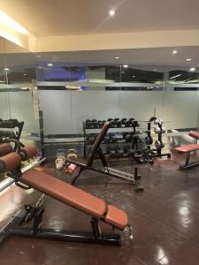 Lovely & Stylish 2BR at The Gramercy Makati (4pax)