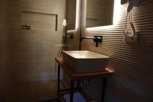 Hani i Gjelit Hotel, Korce