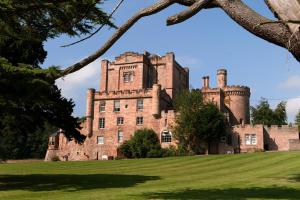 4 hvězdičkový hotel Dalhousie Castle Hotel Bonnyrigg Velká Británie