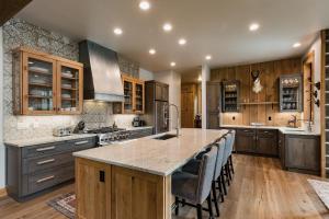 27 Meadowview Circle - Cascade Village - Durango CO