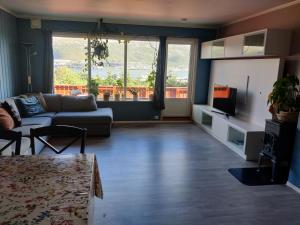 FeelHome 3 bedroom Near University