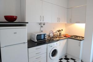 Cozy Apartment in Anjos, Lisbon City Center - TTL510